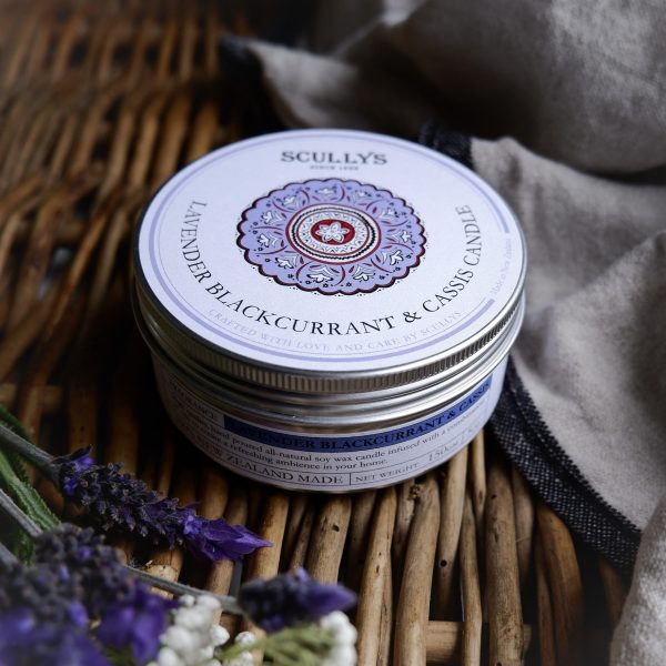 Lavender Blackcurrant and cassis candle lid on
